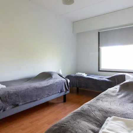 Apartment Spacious For 5 Nummela