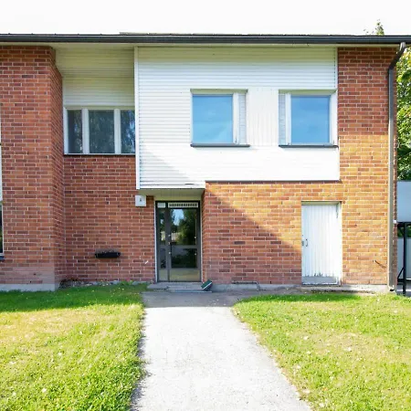 Spacious For 5 Apartment Nummela
